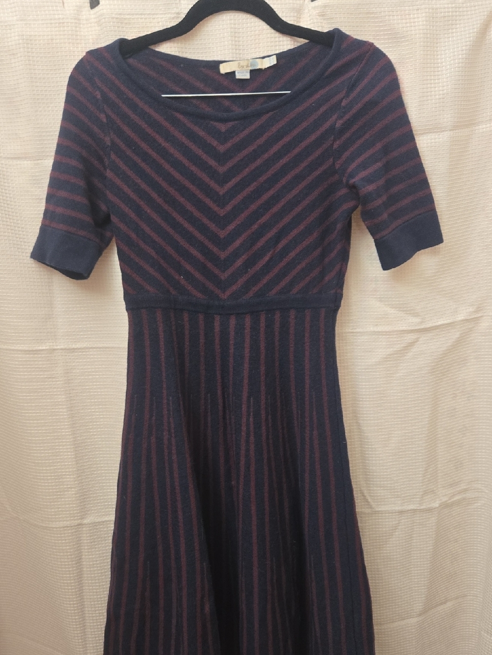 Boden Navy Burgundy Striped Knit Midi Dress Short Sleeve Boat Neck Stretch US 6R